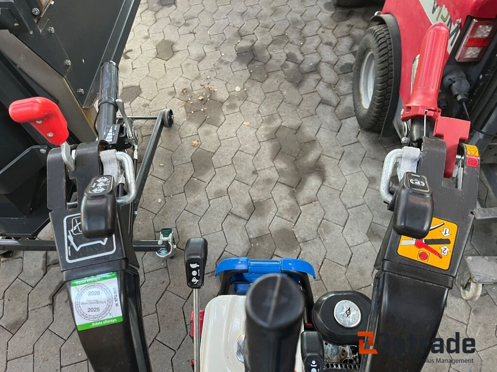 Redskabsbærer BCS 738 Power Safe Motoriseret frontkost - Садовое оборудование: фото 3 Redskabsbærer BCS 738 Power Safe Motoriseret frontkost - Садовое оборудование: фото 3