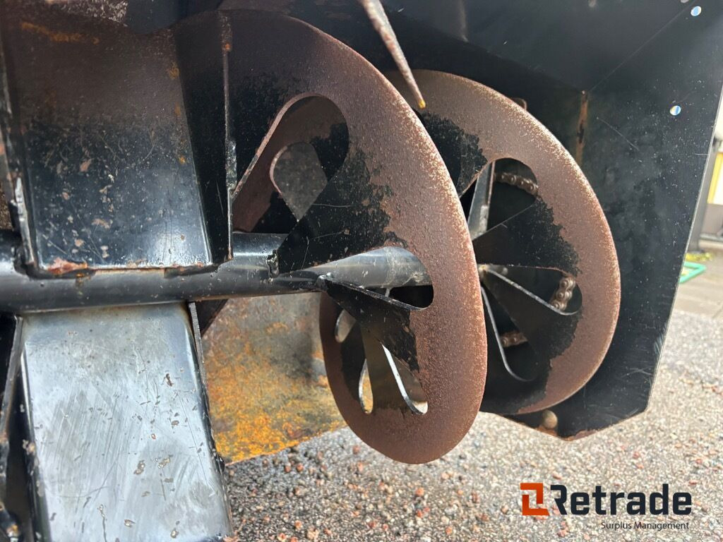 Сельскохозяйственная техника Gräsklippare Stiga Park Jubilee med snöslunga: фото 13 Сельскохозяйственная техника Gräsklippare Stiga Park Jubilee med snöslunga: фото 13