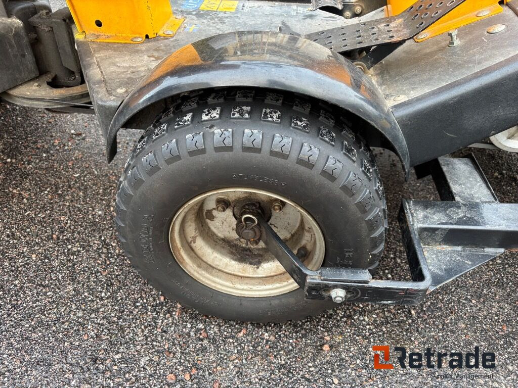 Сельскохозяйственная техника Gräsklippare Stiga Park Jubilee med snöslunga: фото 9 Сельскохозяйственная техника Gräsklippare Stiga Park Jubilee med snöslunga: фото 9