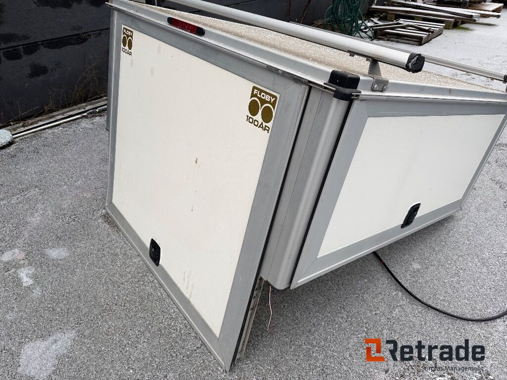 Skåp till Toyota Hilux - Кузов и экстерьер для Пикапов: фото 3 Skåp till Toyota Hilux - Кузов и экстерьер для Пикапов: фото 3