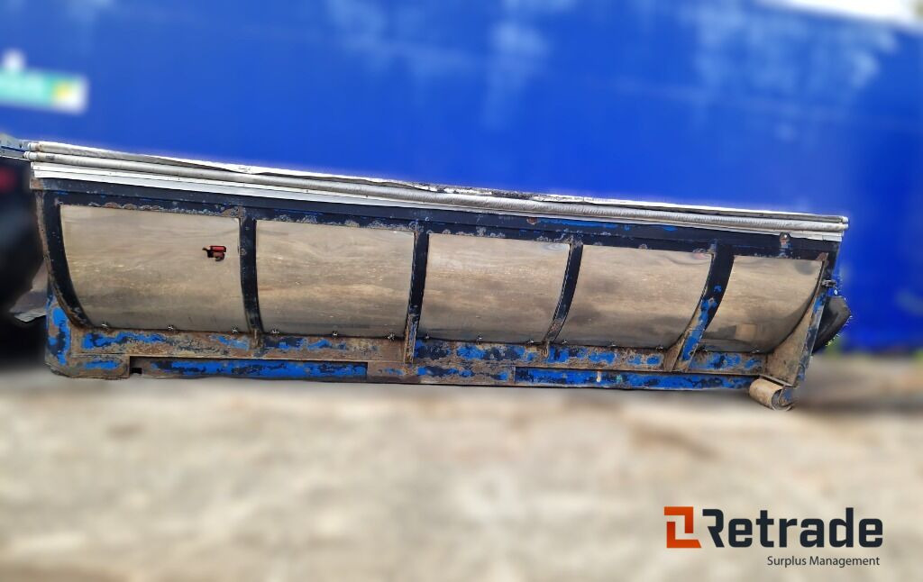 Asfaltutstyr GMM Container Asfaltcontainer for krokbil - Строительная техника: фото 5 Asfaltutstyr GMM Container Asfaltcontainer for krokbil - Строительная техника: фото 5