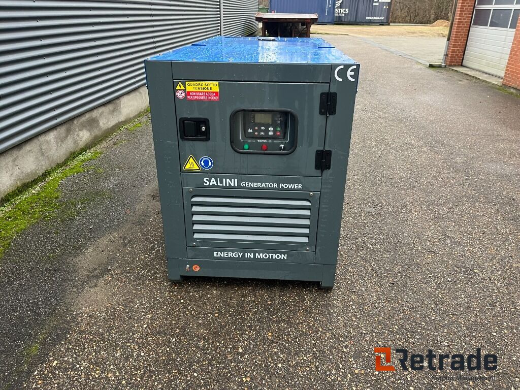 Generator SALANI Power Energi Diesel Generator - VG - R30 37,5 KVA - 33 KW - Строительная техника: фото 2 Generator SALANI Power Energi Diesel Generator - VG - R30 37,5 KVA - 33 KW - Строительная техника: фото 2