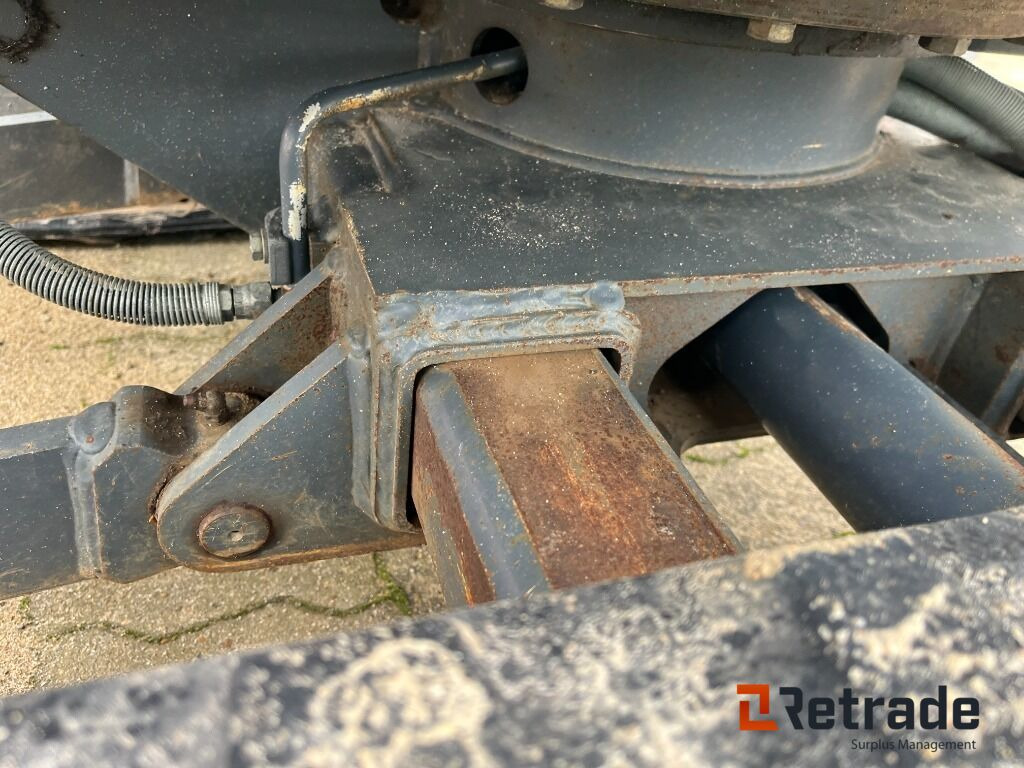 Строительная техника Minigraver KOBELCO SK 28SR- 6 E: фото 18 Строительная техника Minigraver KOBELCO SK 28SR- 6 E: фото 18