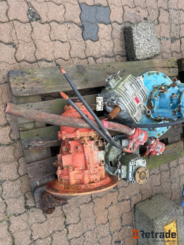 4 stk Hydrauliske girkasser til båt - Запчасти для Другой техники: фото 2 4 stk Hydrauliske girkasser til båt - Запчасти для Другой техники: фото 2