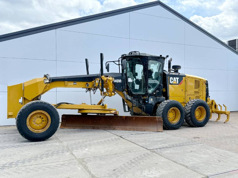 Cat 140M3 - Pushblock / Ripper / Joystick Controls - Грейдер: фото 1 Cat 140M3 - Pushblock / Ripper / Joystick Controls - Грейдер: фото 1