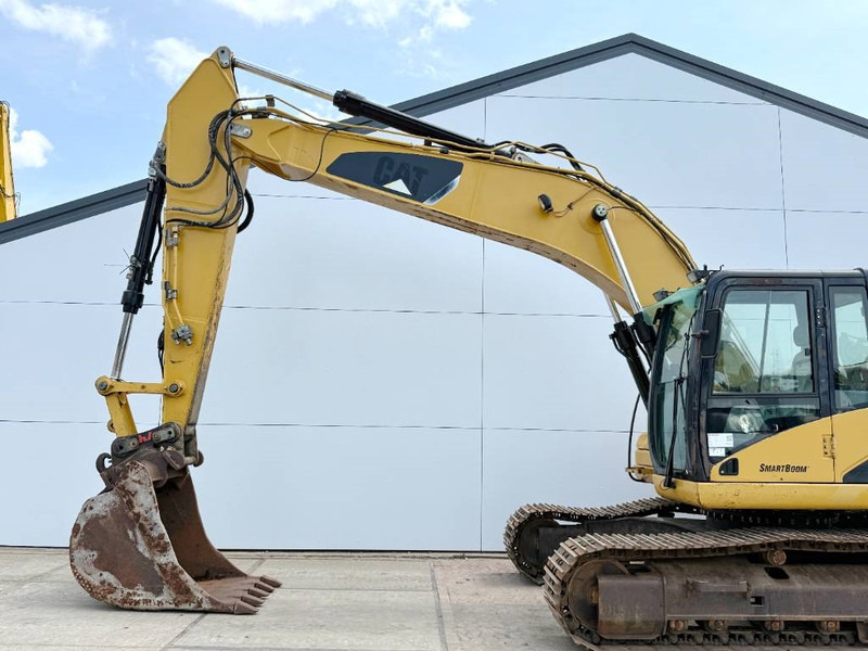 Гусеничный экскаватор Cat 323DL - German Machine / Quick Coupler: фото 13