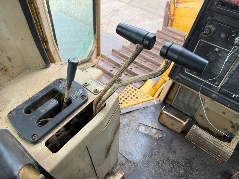 Бульдозер Cat D5H XL - Ripper Valve / 6-Way Blade: фото 9