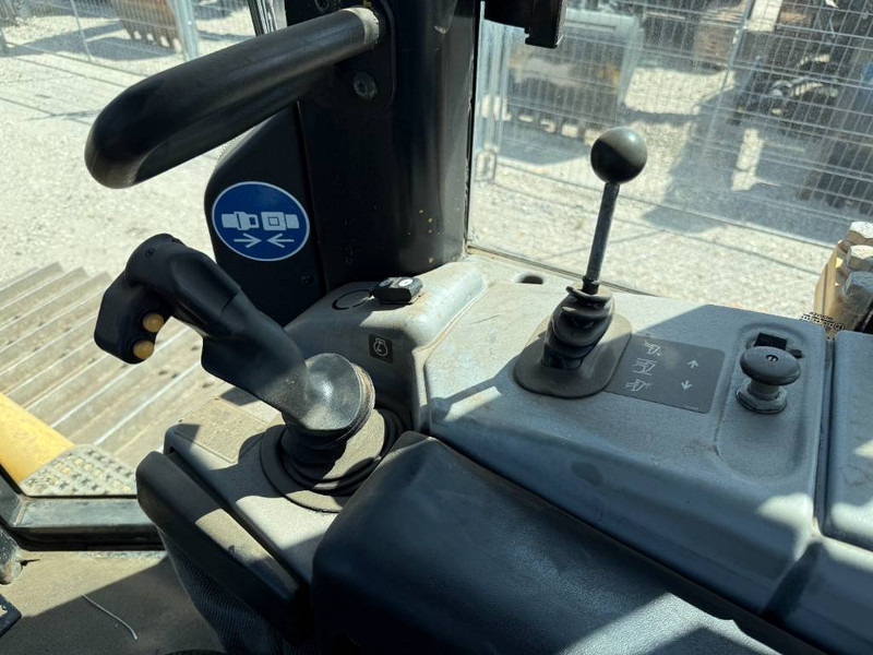 Бульдозер Cat D6N LGP - Folding Blade / Ripper Valve / Airco: фото 10
