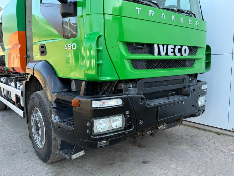 Гудронатор для транспортировки битума Iveco Trakker 450 EEV - Secmair Serviroute Bitumin: фото 17