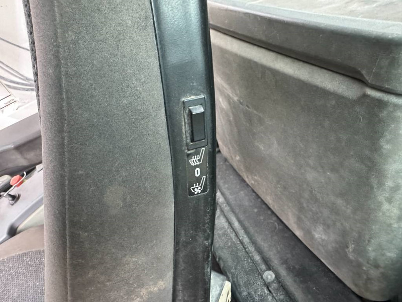 Гусеничный экскаватор Liebherr R946LC - Hammer Lines / Quick Coupler: фото 12