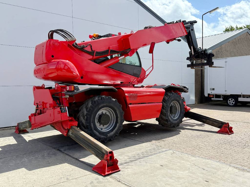 Manitou MRT2150+ Privilege - Remote Control / 4x4x4 / AC - Телескопический погрузчик: фото 4 Manitou MRT2150+ Privilege - Remote Control / 4x4x4 / AC - Телескопический погрузчик: фото 4