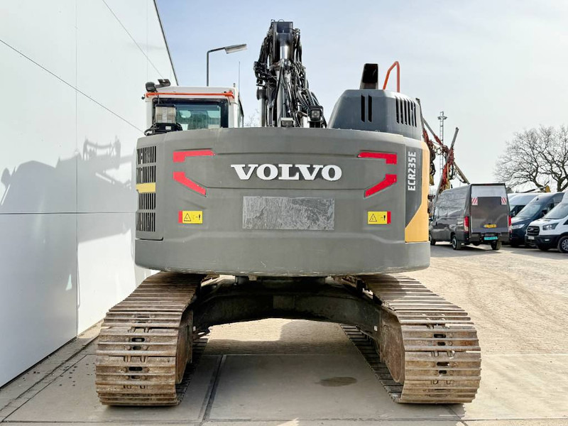 Volvo ECR235EL - Triple Boom / 2 Buckets Included - Гусеничный экскаватор: фото 4 Volvo ECR235EL - Triple Boom / 2 Buckets Included - Гусеничный экскаватор: фото 4