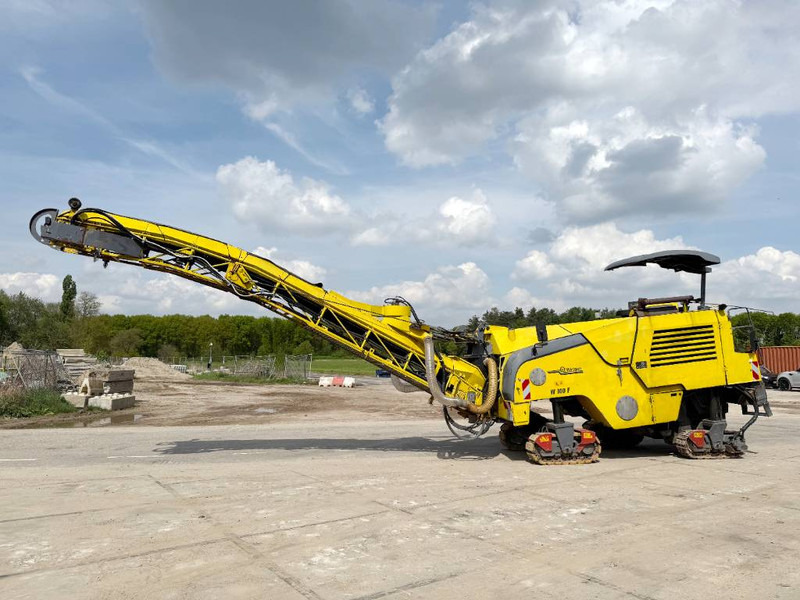 Wirtgen W100F - Dutch Machine / Top Condition - Асфальтоукладочная техника: фото 1 Wirtgen W100F - Dutch Machine / Top Condition - Асфальтоукладочная техника: фото 1