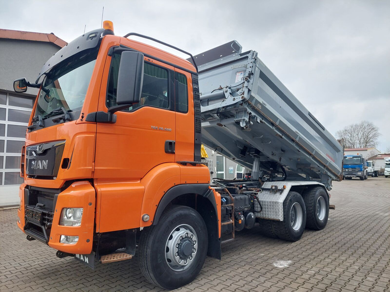 MAN TGS 26.500 Hydrodrive Schwarzmüller Wechselsystem SZM - Самосвал: фото 2 MAN TGS 26.500 Hydrodrive Schwarzmüller Wechselsystem SZM - Самосвал: фото 2