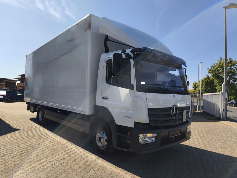 Mercedes-Benz Atego 1223 - Грузовик с закрытым кузовом: фото 2 Mercedes-Benz Atego 1223 - Грузовик с закрытым кузовом: фото 2