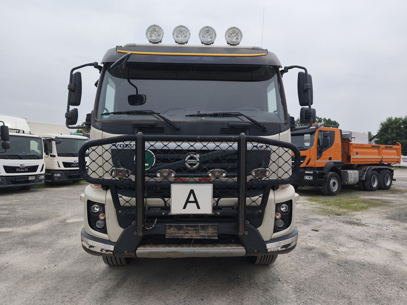 Volvo FMX 460 Meiller Dreiseitenkipper Bordmatik EEV 6x4 AHK (1) - Самосвал: фото 4 Volvo FMX 460 Meiller Dreiseitenkipper Bordmatik EEV 6x4 AHK (1) - Самосвал: фото 4