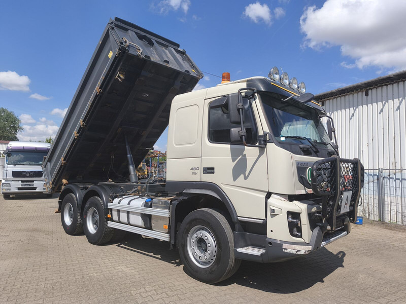 Volvo FMX 460 Meiller Dreiseitenkipper Bordmatik EEV 6x4 AHK (1) - Самосвал: фото 4 Volvo FMX 460 Meiller Dreiseitenkipper Bordmatik EEV 6x4 AHK (1) - Самосвал: фото 4