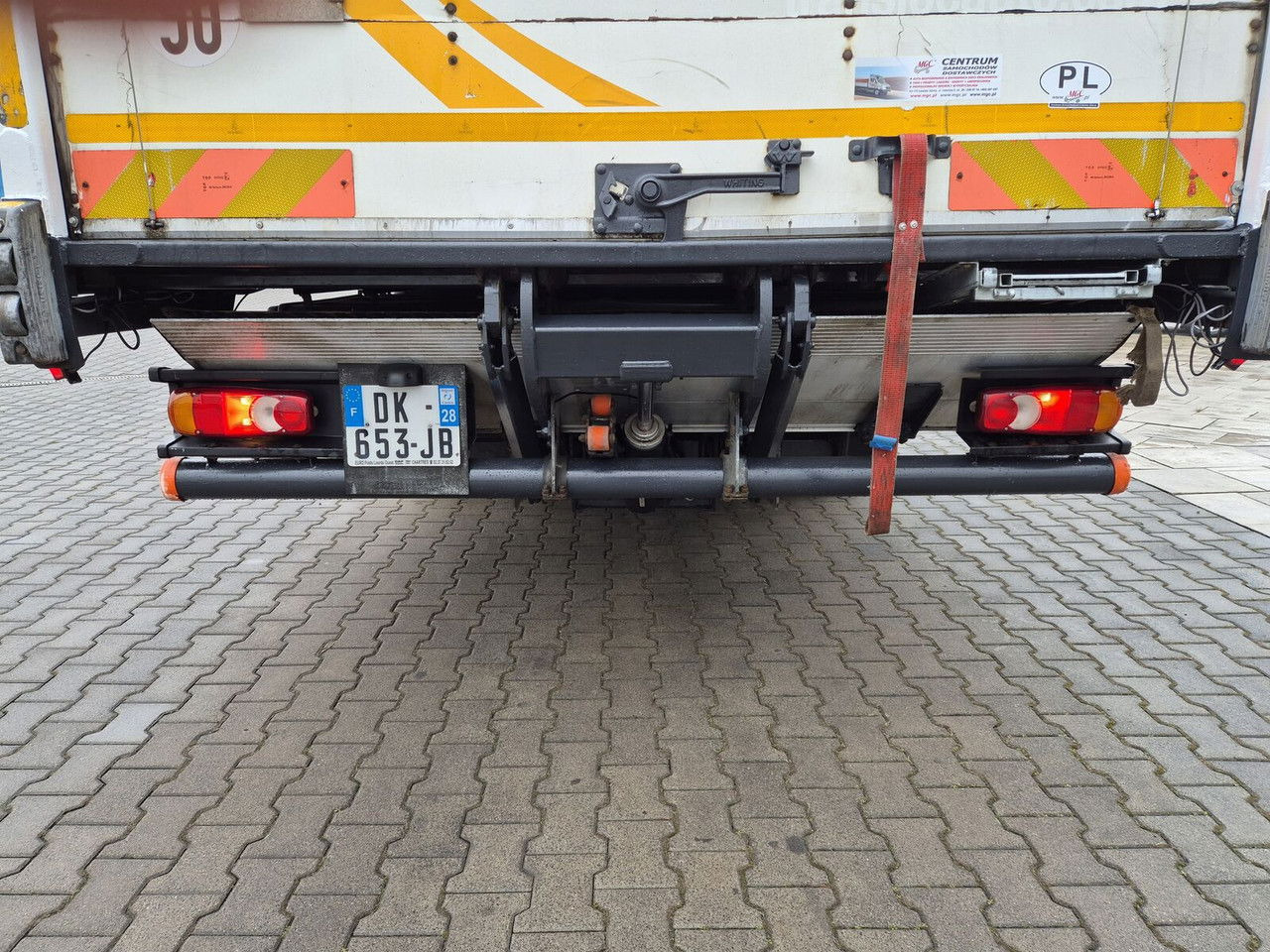 Грузовик с закрытым кузовом DAF LF 220 1 Owner / Serviced / Super Condition: фото 20