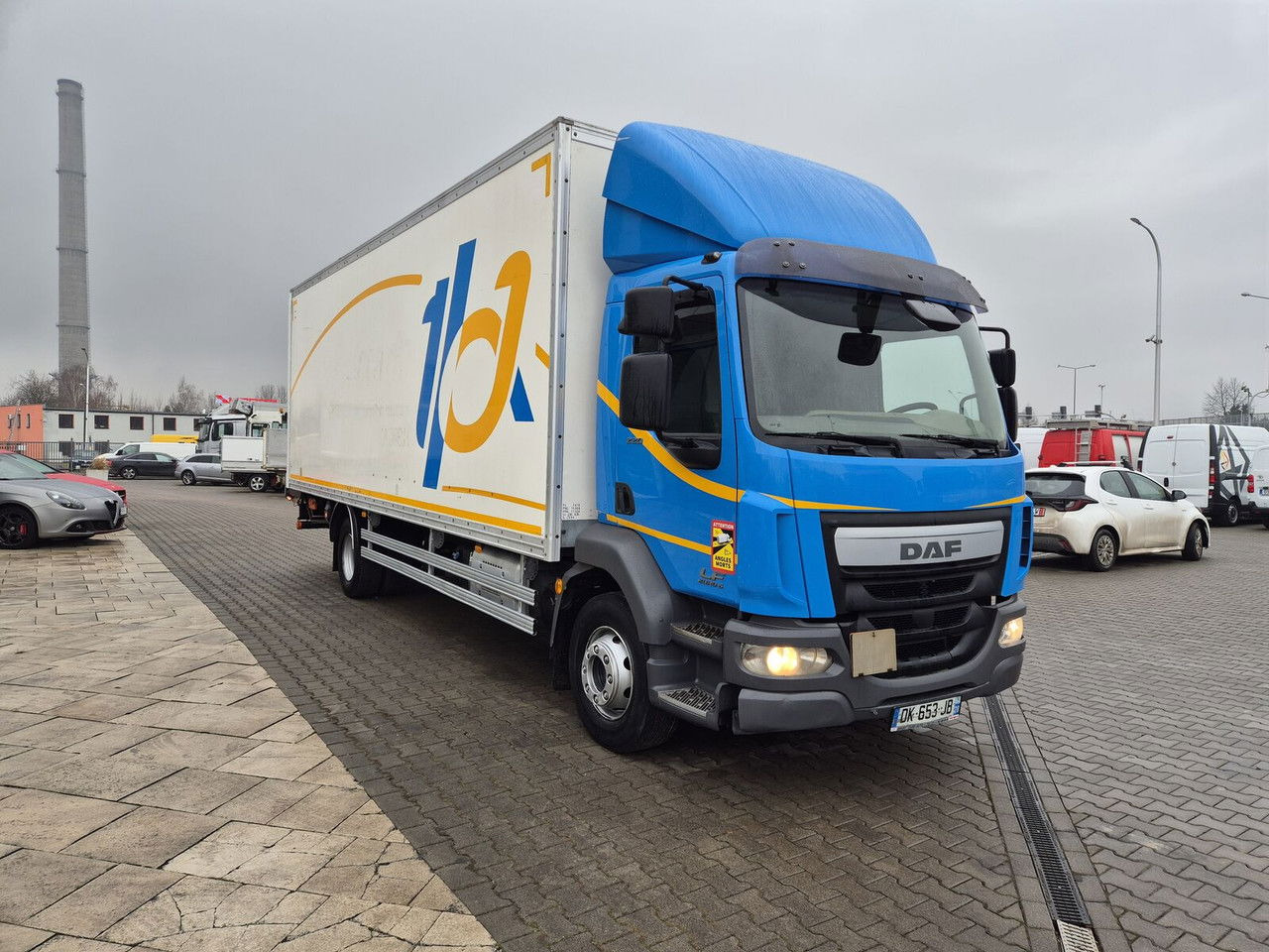 DAF LF 220 - Грузовик с закрытым кузовом: фото 5 DAF LF 220 - Грузовик с закрытым кузовом: фото 5