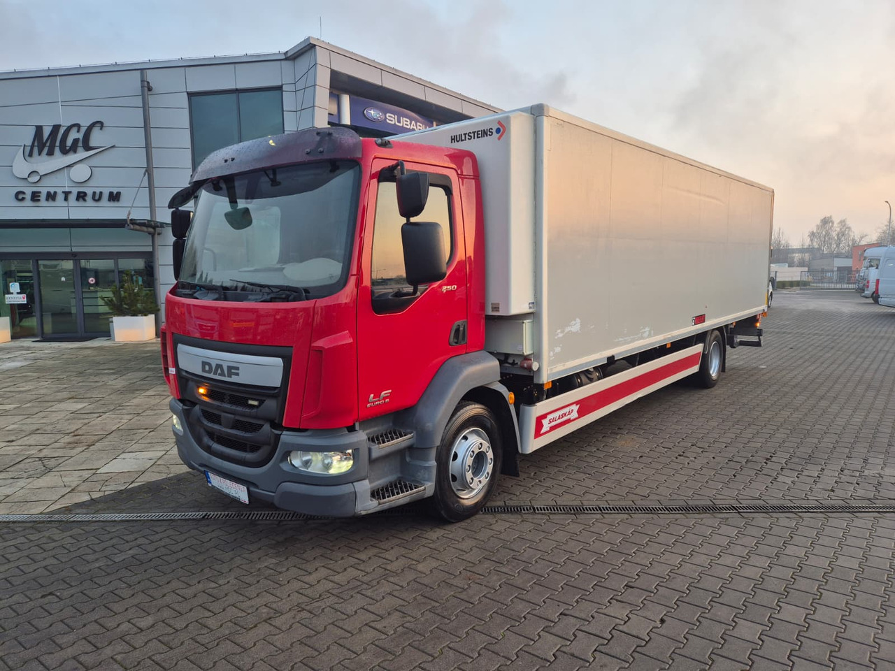 DAF LF 250 LF250I / 1 Owner / Hulsteins / Super Condition - Рефрижератор: фото 2 DAF LF 250 LF250I / 1 Owner / Hulsteins / Super Condition - Рефрижератор: фото 2