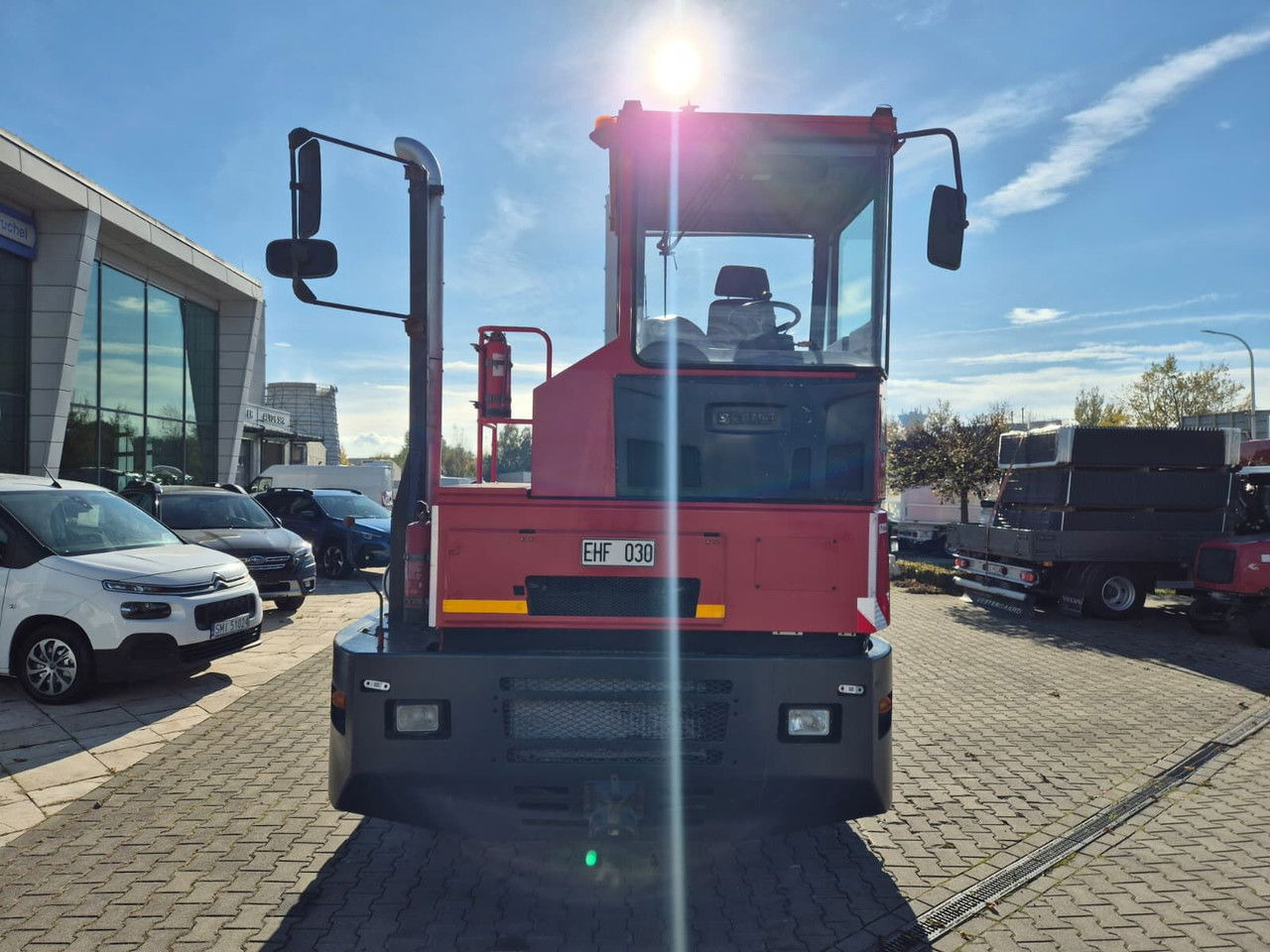 KALMAR TR618i - 4X4 - LIKE NEW! - Терминальный тягач: фото 5 KALMAR TR618i - 4X4 - LIKE NEW! - Терминальный тягач: фото 5