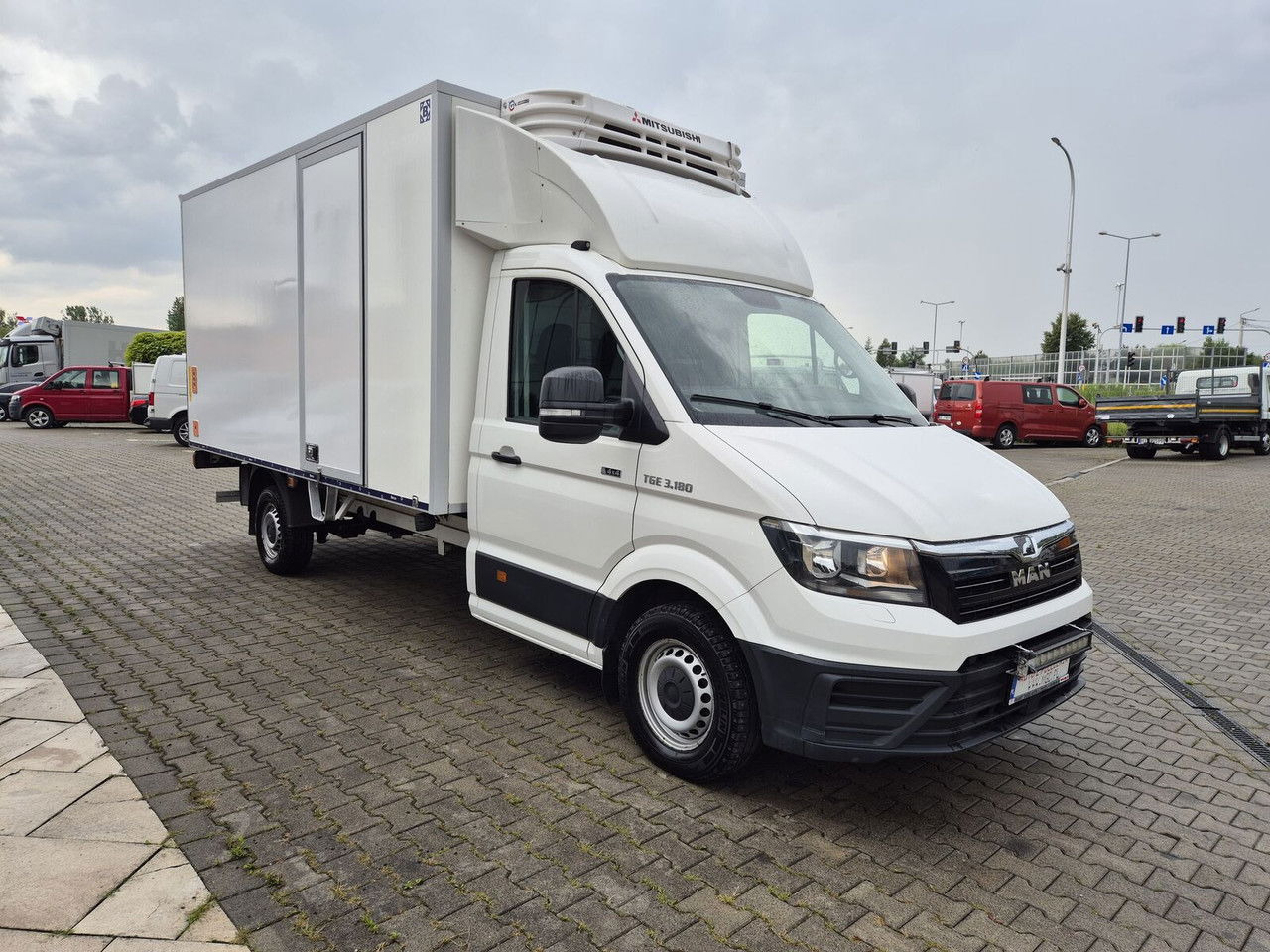 MAN TGE 3.180 DSG 4Motion / 4X4 / Mitsubishi / 1 Owner - Фургон-рефрижератор: фото 4 MAN TGE 3.180 DSG 4Motion / 4X4 / Mitsubishi / 1 Owner - Фургон-рефрижератор: фото 4