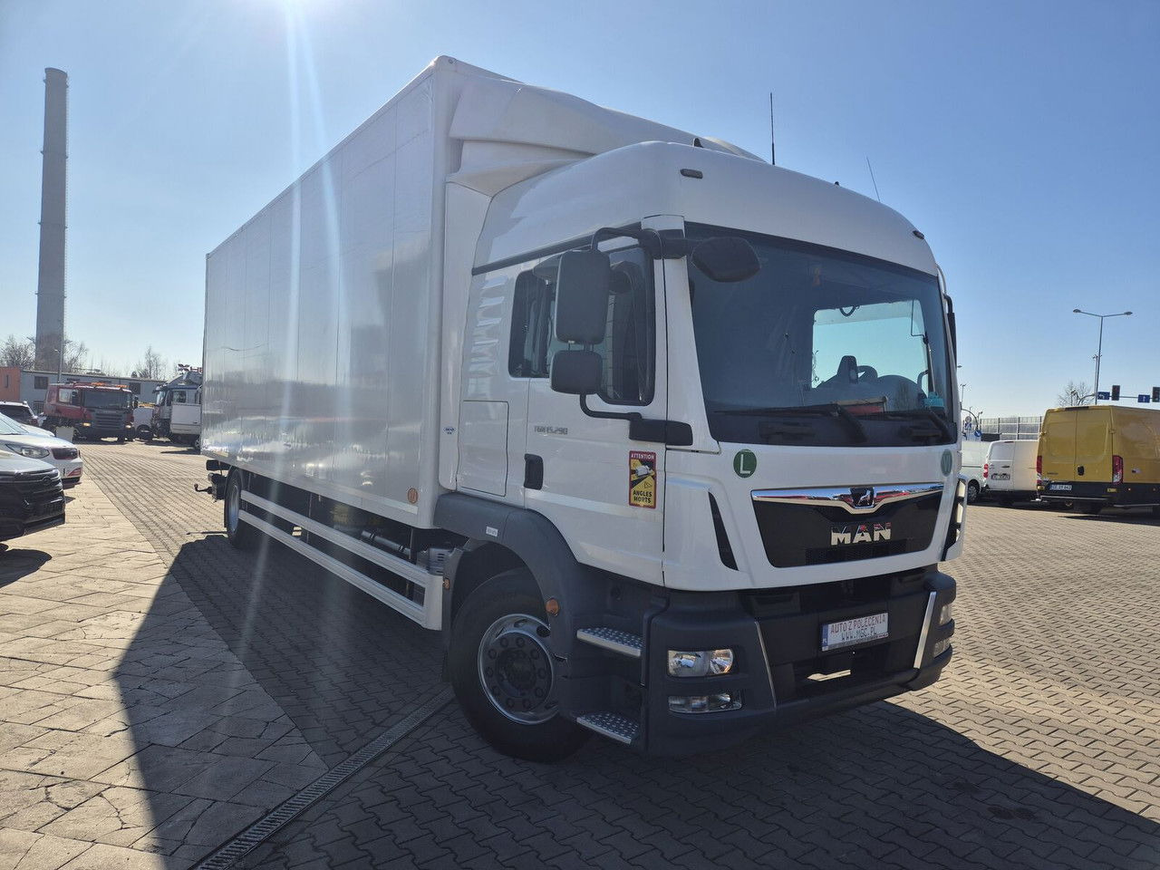 MAN TGM 15.290 High Container / Serviced / 1 Owner - Грузовик с закрытым кузовом: фото 4 MAN TGM 15.290 High Container / Serviced / 1 Owner - Грузовик с закрытым кузовом: фото 4