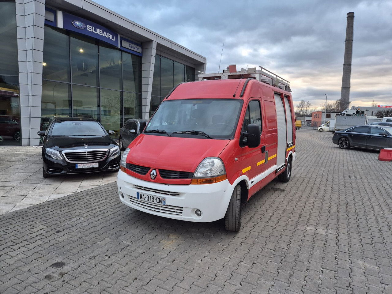 Renault Master 2.5 DCi / Only 25TKM / Like NEW / WE Have 3 THE Same - Пожарная машина: фото 3 Renault Master 2.5 DCi / Only 25TKM / Like NEW / WE Have 3 THE Same - Пожарная машина: фото 3