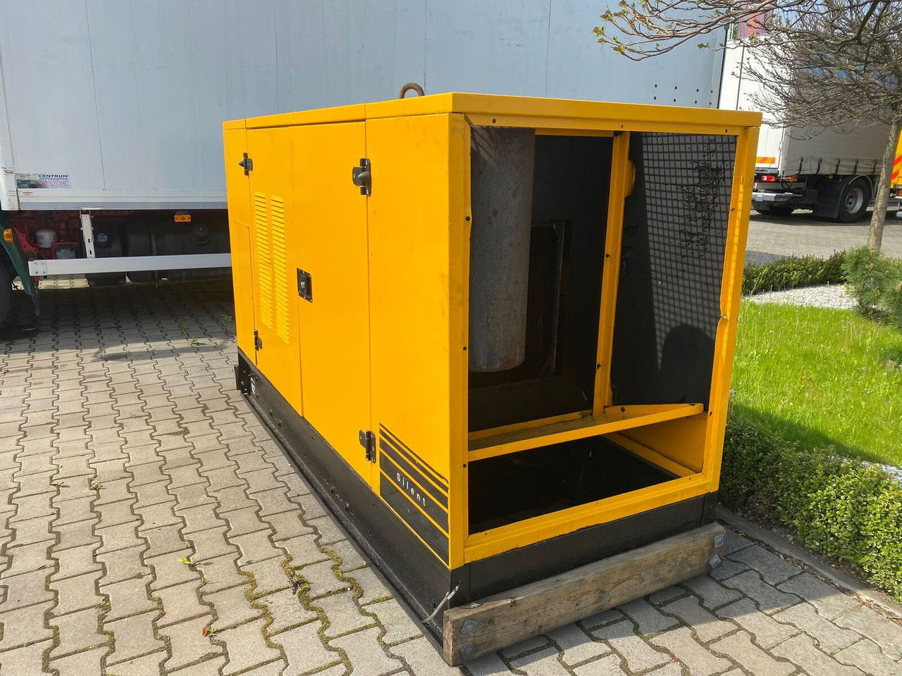 SDMO NS 60 W M, Silent generator 60kVA, 48KW NS 60 W M, Silent generator 60kVA, 48KW в лизинг SDMO NS 60 W M, Silent generator 60kVA, 48KW NS 60 W M, Silent generator 60kVA, 48KW: фото 7