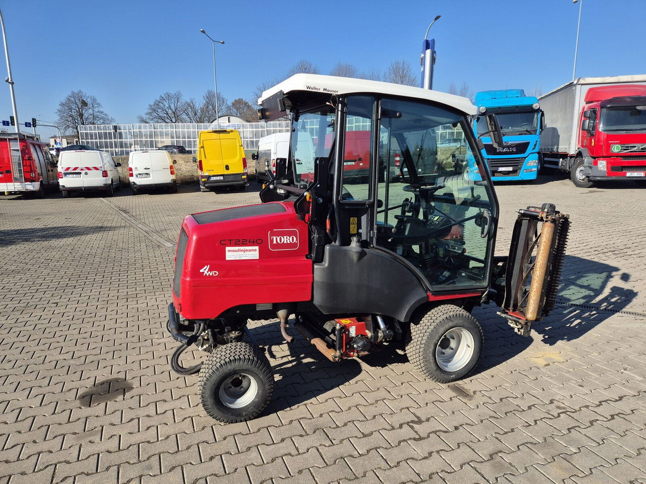 Toro CT2240 / 4WD / Like NEW / Only 1681MTH - Газонокосилка: фото 3 Toro CT2240 / 4WD / Like NEW / Only 1681MTH - Газонокосилка: фото 3