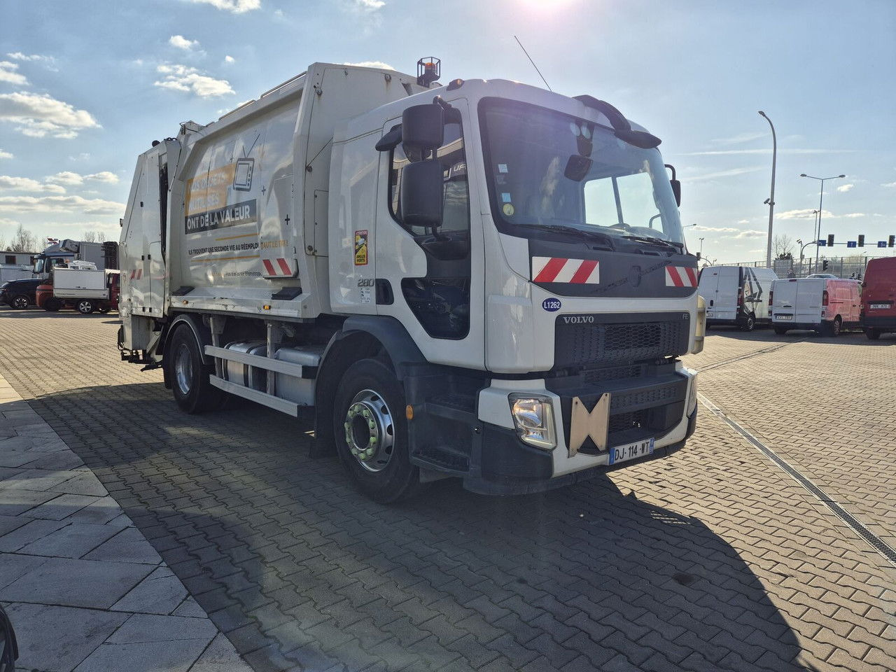 VOLVO FE 280 13M3 / Geesinknorba / Euro 6 / 3 Seats - Мусоровоз: фото 2 VOLVO FE 280 13M3 / Geesinknorba / Euro 6 / 3 Seats - Мусоровоз: фото 2