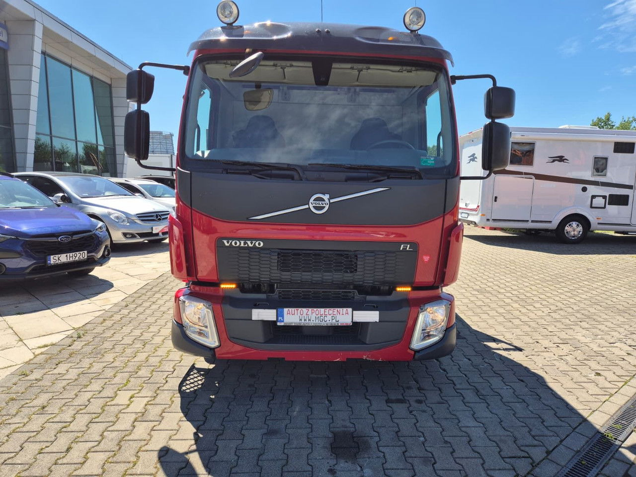 Volvo FL 210 1 Owner / LOW KM / Fassi - Грузовик бортовой/ Платформа, Автоманипулятор: фото 3 Volvo FL 210 1 Owner / LOW KM / Fassi - Грузовик бортовой/ Платформа, Автоманипулятор: фото 3