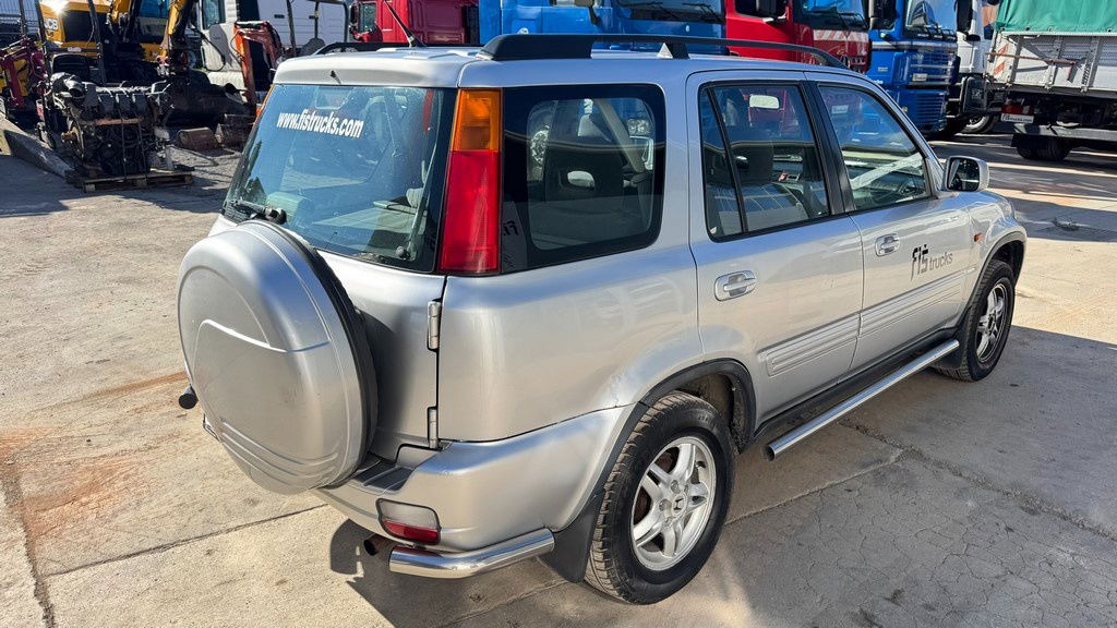 Honda CRV 2.0 - Petrol - AIR Condition - 5 Doors - Внедорожник: фото 4 Honda CRV 2.0 - Petrol - AIR Condition - 5 Doors - Внедорожник: фото 4