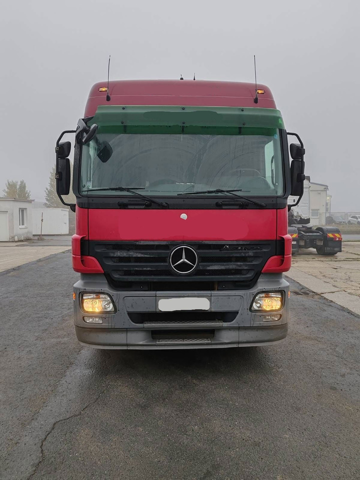 Mercedes-Benz Actros 2644L 6X4 stake body - Palfinger crane PK18500 - Грузовик бортовой/ Платформа: фото 3 Mercedes-Benz Actros 2644L 6X4 stake body - Palfinger crane PK18500 - Грузовик бортовой/ Платформа: фото 3
