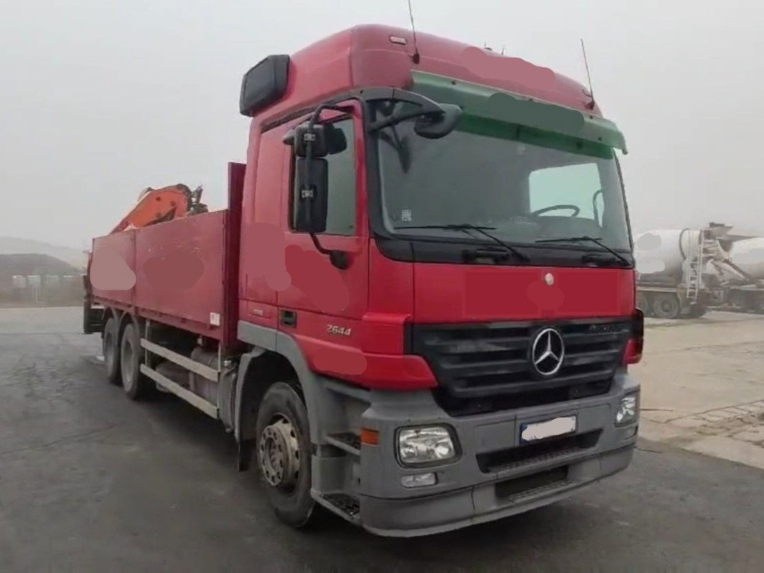 Mercedes-Benz Actros 2644L 6X4 stake body - Palfinger crane PK18500 - Грузовик бортовой/ Платформа: фото 1 Mercedes-Benz Actros 2644L 6X4 stake body - Palfinger crane PK18500 - Грузовик бортовой/ Платформа: фото 1