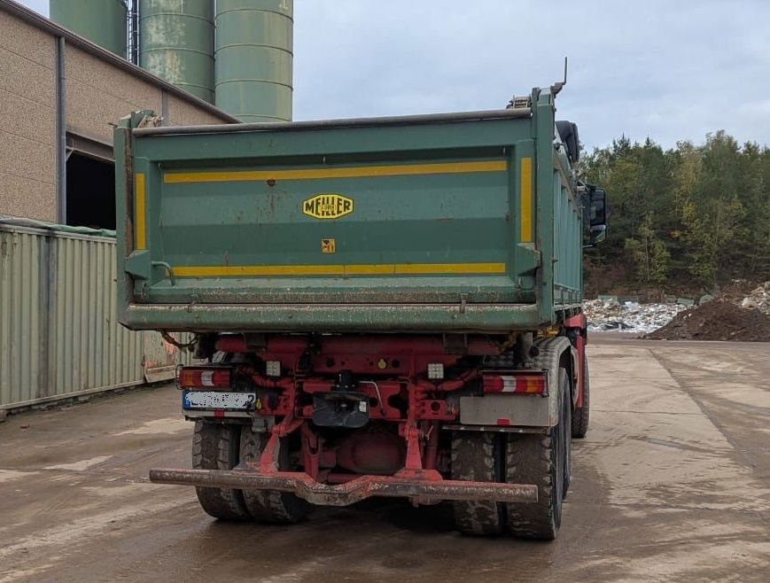 Mercedes-Benz Actros 2651 6X4 meiller bordmatic tipper - Самосвал: фото 5 Mercedes-Benz Actros 2651 6X4 meiller bordmatic tipper - Самосвал: фото 5