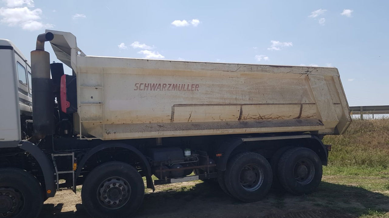 Mercedes-Benz Actros 4141 K 8x6 schwarzmuller mulda tipper - Самосвал: фото 3 Mercedes-Benz Actros 4141 K 8x6 schwarzmuller mulda tipper - Самосвал: фото 3