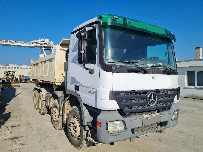 Mercedes-Benz Actros 4144 K 8x4 3 sided tipper - 1st owner - Самосвал: фото 4 Mercedes-Benz Actros 4144 K 8x4 3 sided tipper - 1st owner - Самосвал: фото 4
