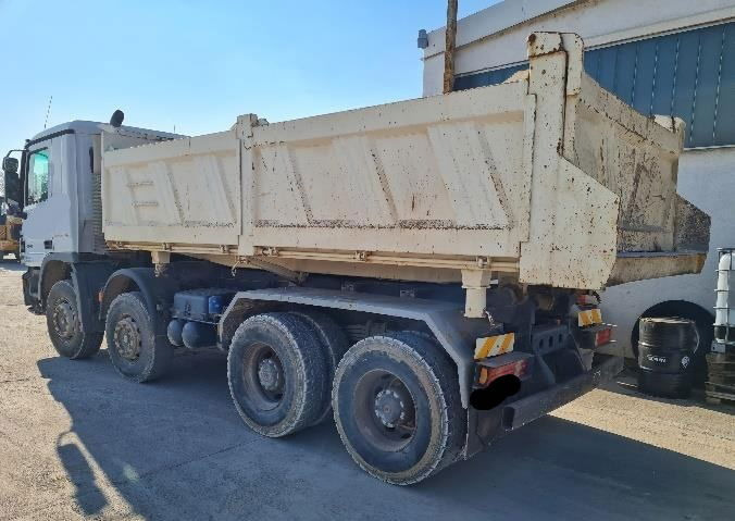 Mercedes-Benz Actros 4144 K 8x4 3 sided tipper - 1st owner - Самосвал: фото 5 Mercedes-Benz Actros 4144 K 8x4 3 sided tipper - 1st owner - Самосвал: фото 5