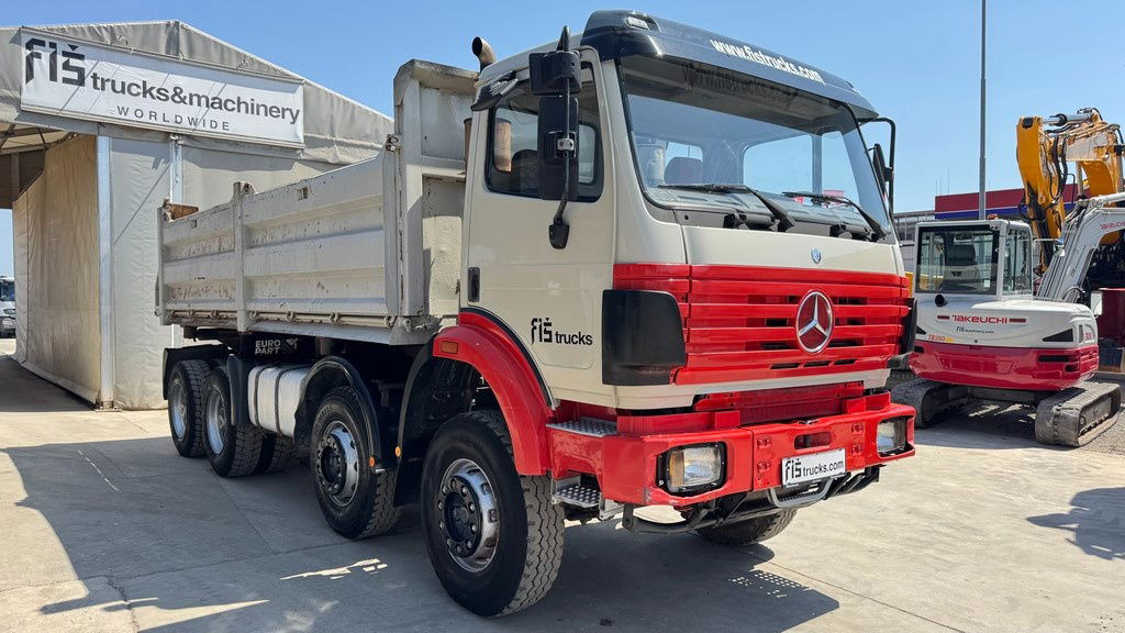 Mercedes-Benz SK 3235 8X4 tipper - V8 - top conditon - Самосвал: фото 3 Mercedes-Benz SK 3235 8X4 tipper - V8 - top conditon - Самосвал: фото 3