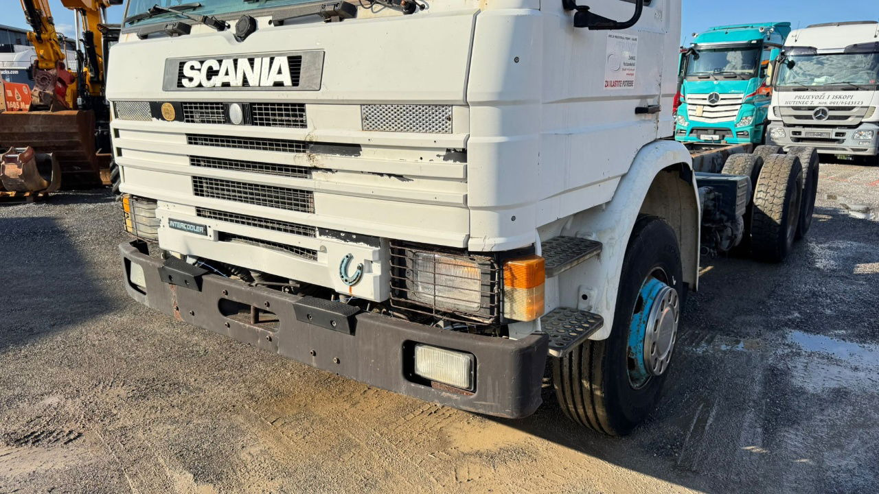 Scania P113-310 6x4 chassis - complete spring - Грузовик-шасси: фото 3 Scania P113-310 6x4 chassis - complete spring - Грузовик-шасси: фото 3