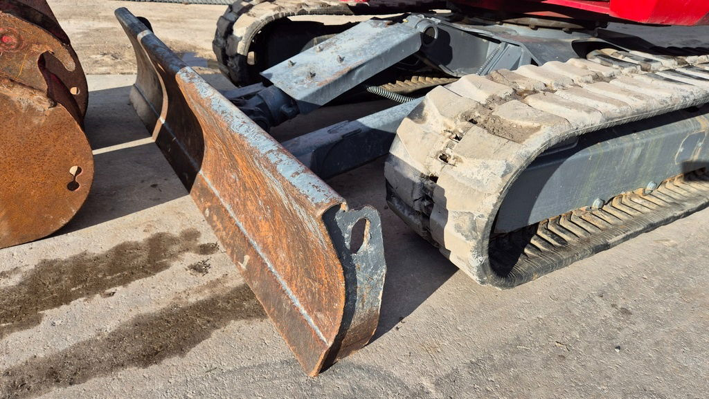 Takeuchi TB138FR - Powertilt - 3X Buckets - 2015 Year - Мини-экскаватор: фото 5 Takeuchi TB138FR - Powertilt - 3X Buckets - 2015 Year - Мини-экскаватор: фото 5