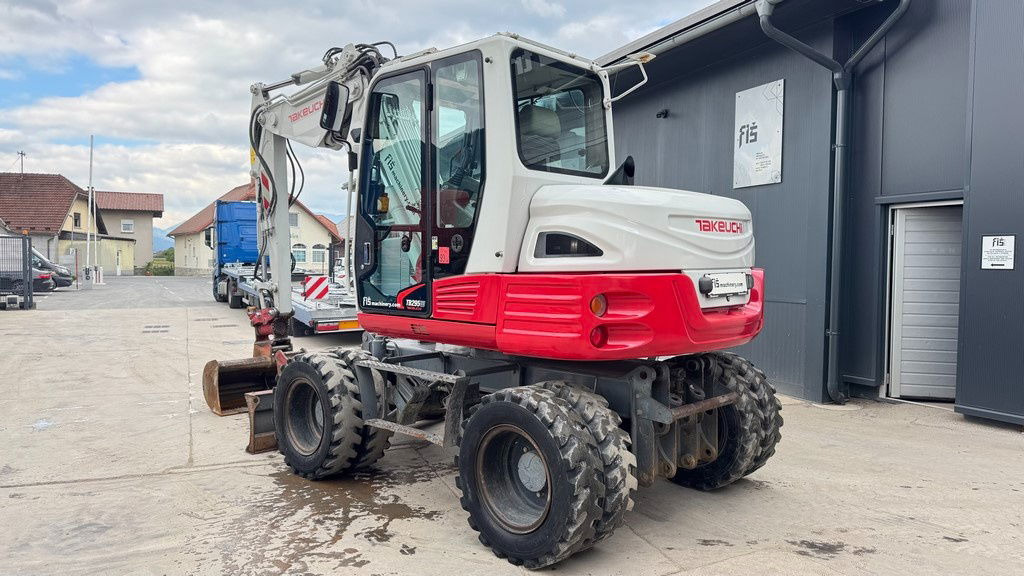 Takeuchi TB295W - 2014 Year - Powertilt - 3X Buckets - Колёсный экскаватор: фото 3 Takeuchi TB295W - 2014 Year - Powertilt - 3X Buckets - Колёсный экскаватор: фото 3