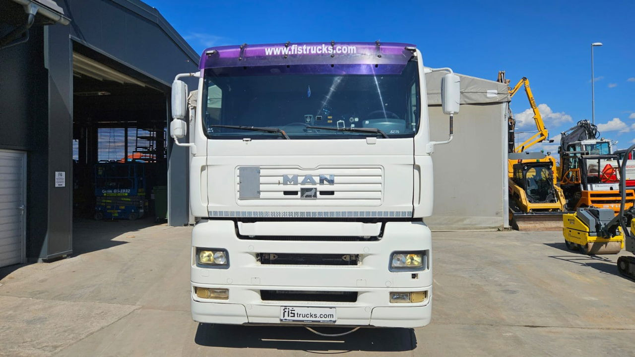 MAN TGA 18.413 4X2 tractor unit - Тягач: фото 3 MAN TGA 18.413 4X2 tractor unit - Тягач: фото 3