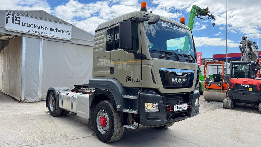 MAN TGS 18.480 4X4 tractor unit - tipper hydraulics - Тягач: фото 3 MAN TGS 18.480 4X4 tractor unit - tipper hydraulics - Тягач: фото 3