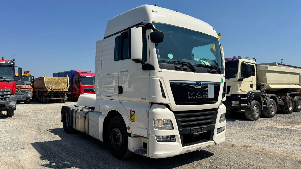 MAN TGX 18.460 4X2 tractor unit -retarder - Тягач: фото 3 MAN TGX 18.460 4X2 tractor unit -retarder - Тягач: фото 3
