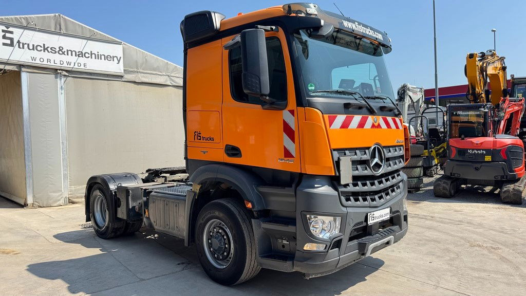 Mercedes-Benz Arocs 1845 HAD 4X4 tractor unit - tipp. hydraulics - retarder - Тягач: фото 3 Mercedes-Benz Arocs 1845 HAD 4X4 tractor unit - tipp. hydraulics - retarder - Тягач: фото 3