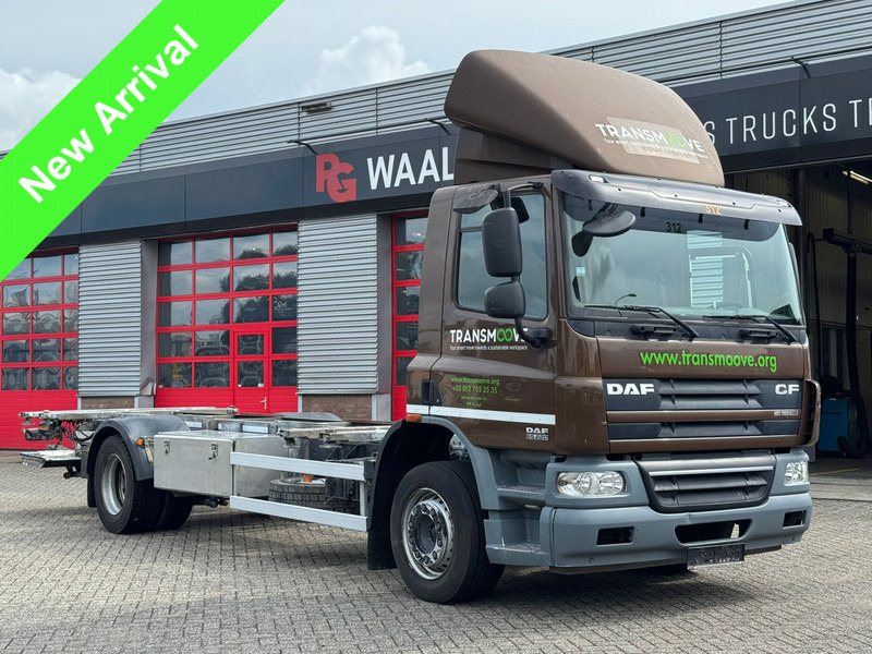 DAF CF65 220 - Грузовик-шасси: фото 1 DAF CF65 220 - Грузовик-шасси: фото 1