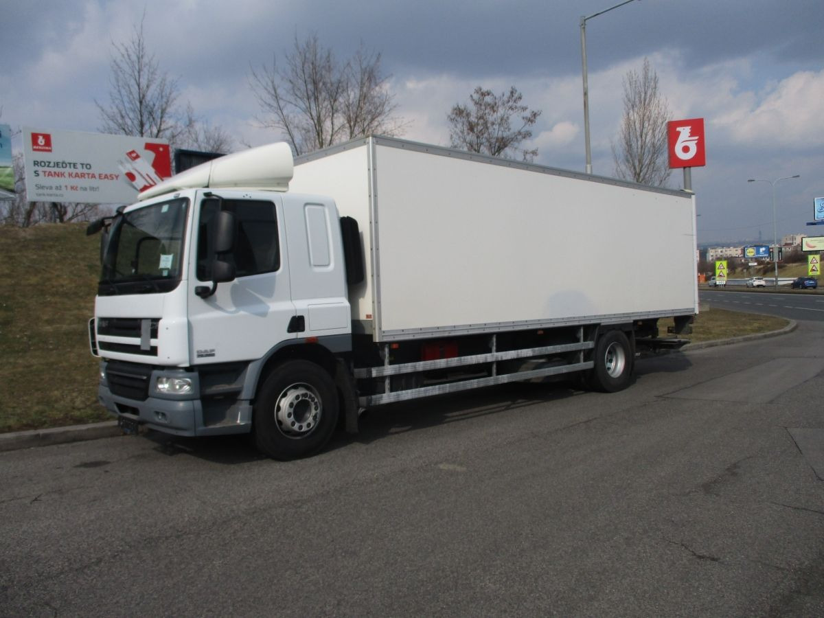 DAF CF 75.310 - Грузовик с закрытым кузовом: фото 1 DAF CF 75.310 - Грузовик с закрытым кузовом: фото 1