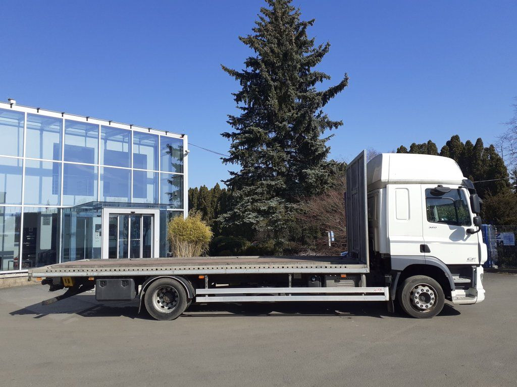 DAF CF320 EURO 6 - Грузовик бортовой/ Платформа: фото 5 DAF CF320 EURO 6 - Грузовик бортовой/ Платформа: фото 5